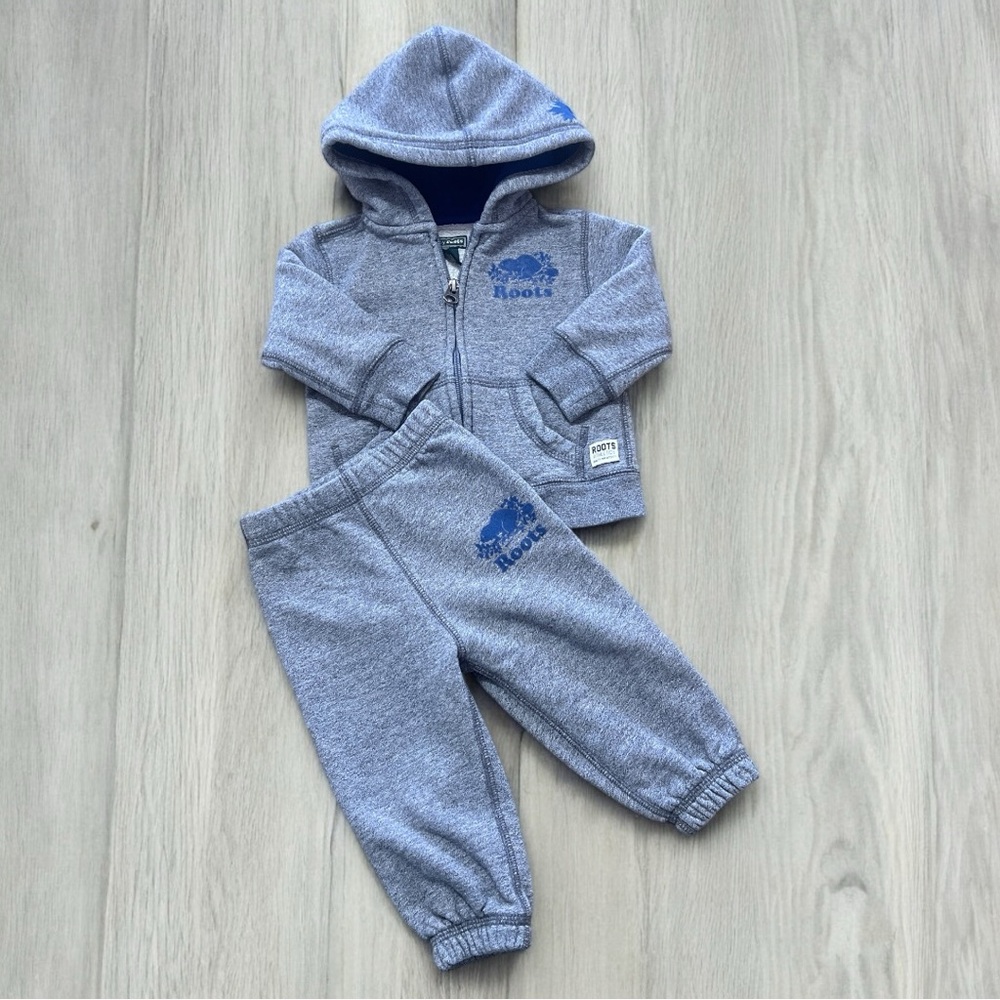 Roots Gray Hoodie and Sweatpants Set